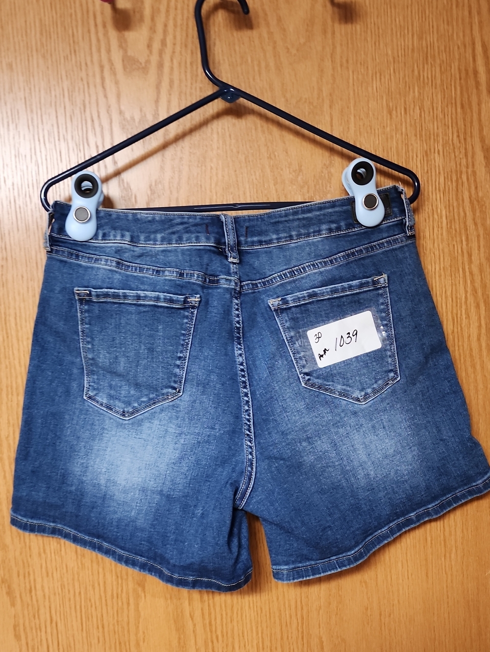 Dear John Classic Women's Denim Shorts 30 number 1039